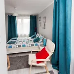Grey House بيت شباب فروتسواف