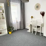 Hostal Grey House Breslavia