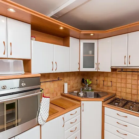 Grey House * Wrocław