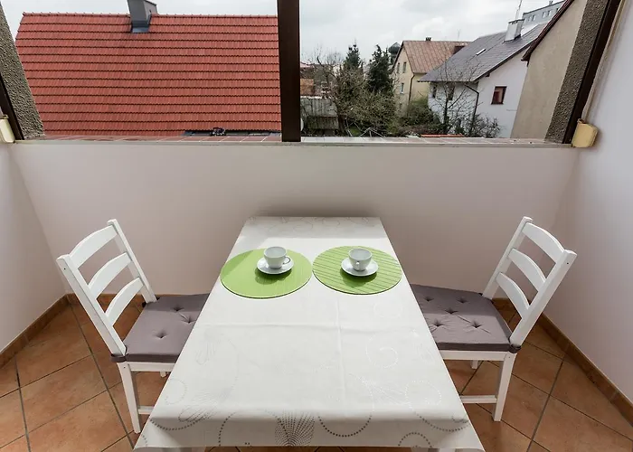 Grey House * Wrocław