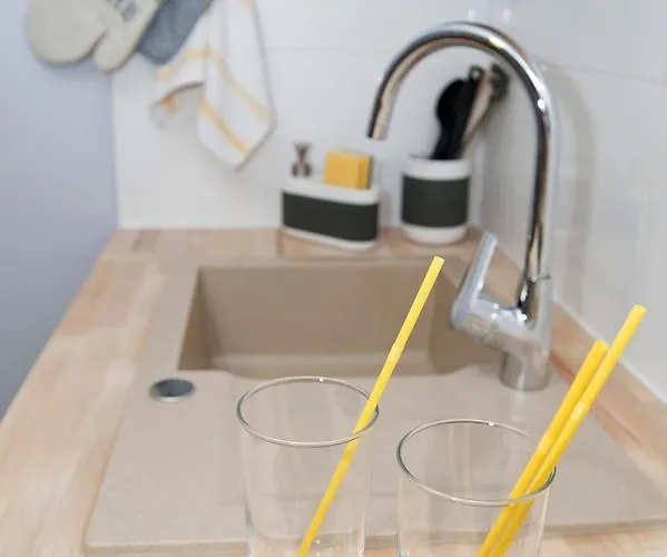 Grey House * Breslavia