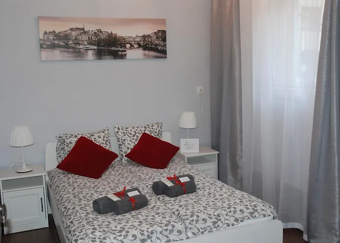 Grey House Breslavia